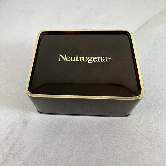 Neutrogena Travel size glycerin soap and travel case Vintage - Picture 2 of 11
